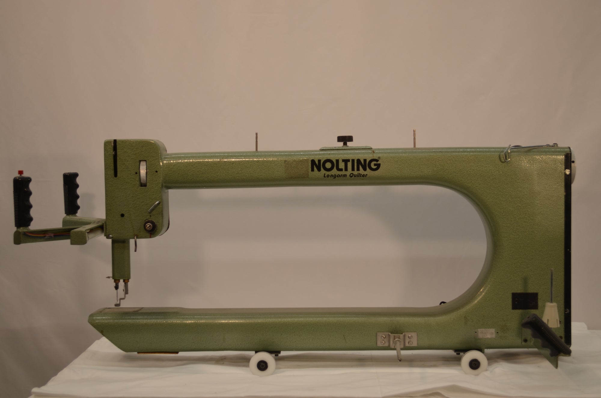 1991 Nolting 30" Standard (Green) L Bobbin