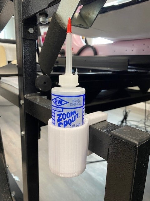Oil Holder
