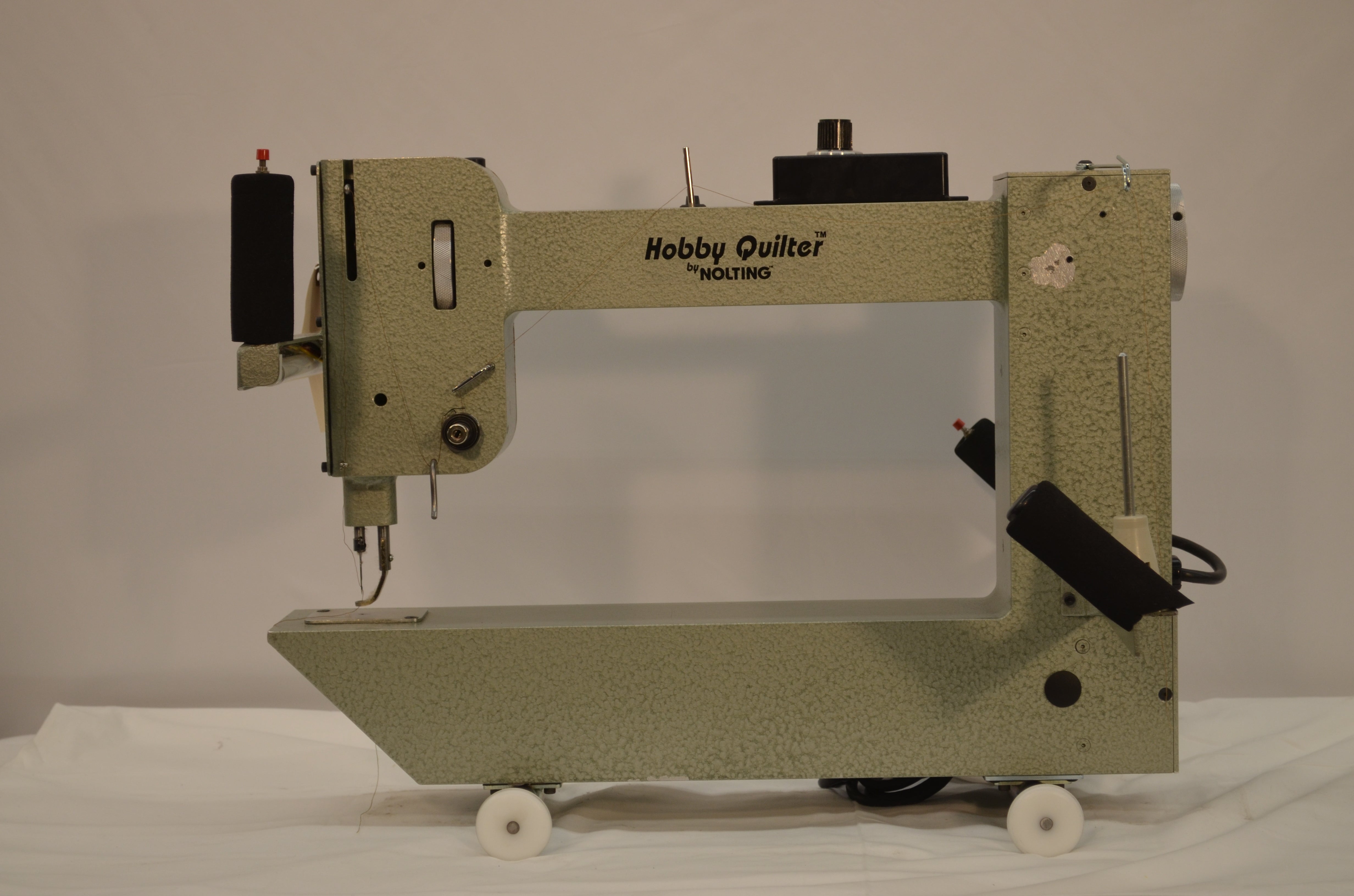 2003 -2005 Nolting 16" Hobby Quilter (Green or Lavender) L Bobbin